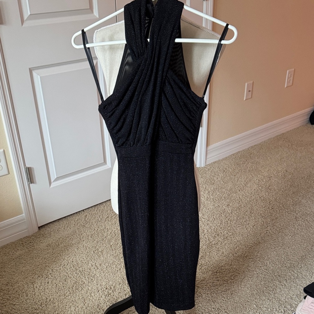 Elegant Black Sleeveless Dress